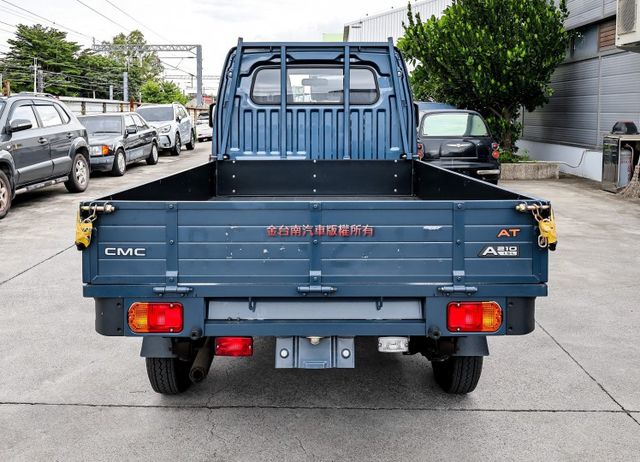 A210 一手只跑2千 自排 載重950KG 貨台長度2,410mm TCS ABS 定速 盲點 附全額發票 可全貸  第3張相片