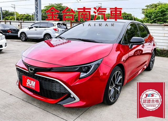旗艦版 一手車 只跑2.8萬 原廠保養 全車原板件 LV2 電動椅 HUD 18吋鋁圈 快撥 盲點 可全貸!  第1張相片