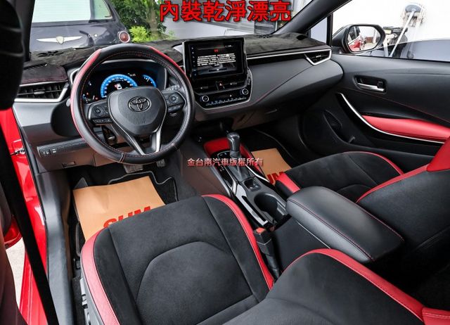 旗艦版 一手車 只跑2.8萬 原廠保養 全車原板件 LV2 電動椅 HUD 18吋鋁圈 快撥 盲點 可全貸!  第11張相片