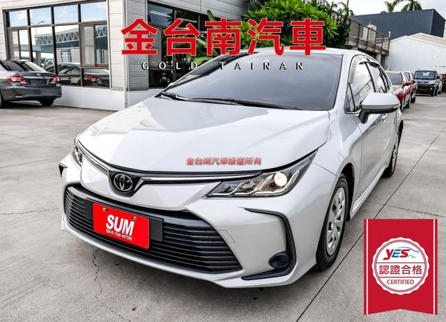 一手車 只跑1.6萬 ACC AEB 車道維持 電折後視鏡 九安 原廠保養 里程保證 可全貸!  第1張相片