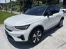 純電頂級版 4WD 408匹 只跑1.9萬 全景天窗 環景 HK音響 車載系統 LV2 一手 原鈑件 滿電續航465KM  第1張縮圖