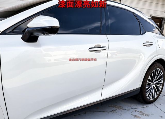 大改版旗艦版 2.4渦輪 只跑2.4萬 原廠保養 全車原板件 279hp 全時四驅 全景天窗 四電動椅 ML音響 環景!  第6張相片