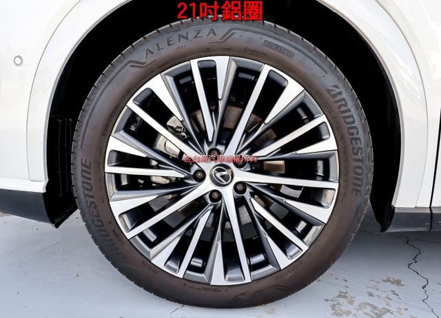 大改版旗艦版 2.4渦輪 只跑2.4萬 原廠保養 全車原板件 279hp 全時四驅 全景天窗 四電動椅 ML音響 環景!  第7張相片