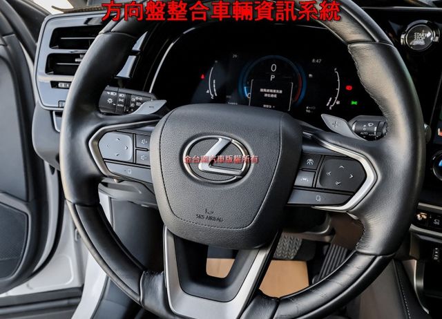 大改版旗艦版 2.4渦輪 只跑2.4萬 原廠保養 全車原板件 279hp 全時四驅 全景天窗 四電動椅 ML音響 環景!  第13張相片