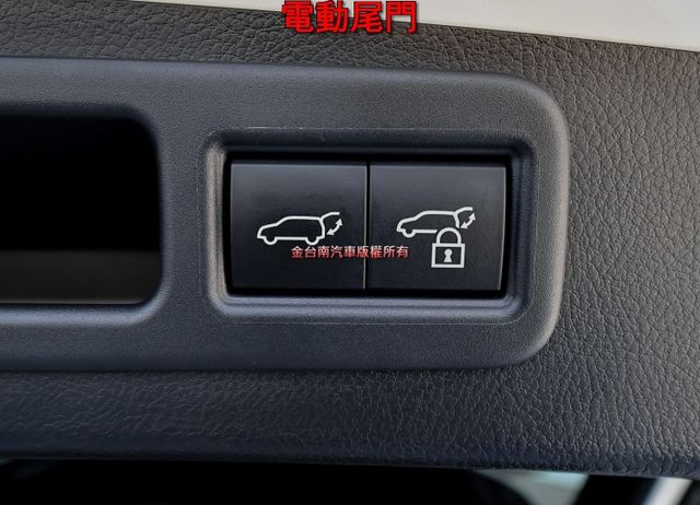 大改版旗艦版 2.4渦輪 只跑2.4萬 原廠保養 全車原板件 279hp 全時四驅 全景天窗 四電動椅 ML音響 環景!  第19張相片