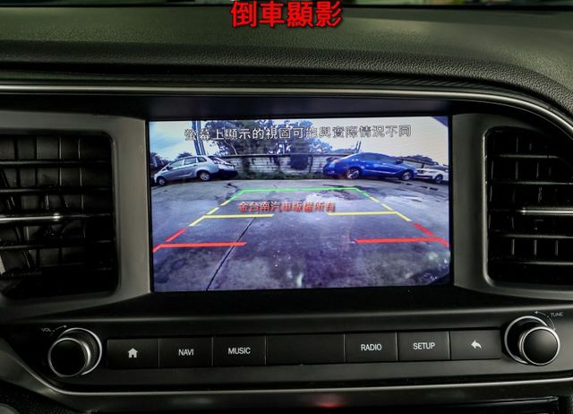 21年式 10月出廠 豪華版 只跑7.7萬 ACC AEB 車道偏離 雙區恆溫 影音 衛星導航 iKEY 一手 原鈑件  第18張相片