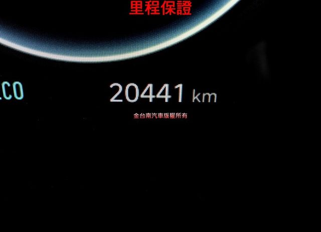 23/9出廠 最高階 全景天窗 衛星導航 電動尾門 環景 車載系統 ACC AEB 一手車 原鈑件 原廠保養  第13張相片