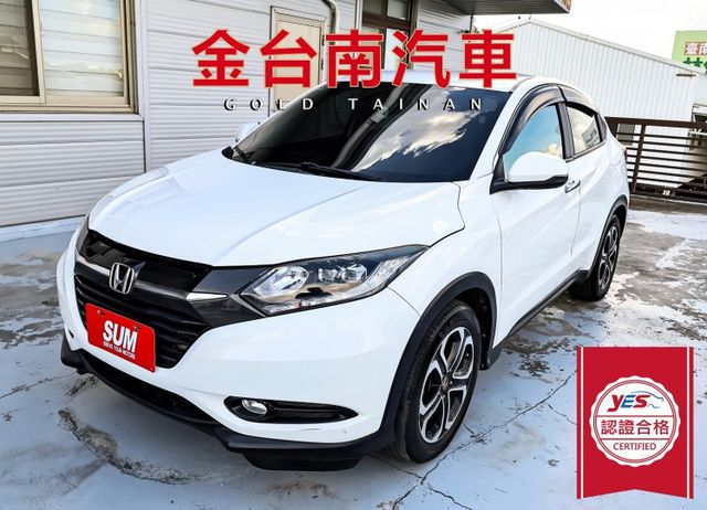 S頂級版 18年式 LED頭燈 原廠影音 NAVI 全車八安 一手車 少跑里程保證 可全貸 不用殺價就很便宜!  第1張相片