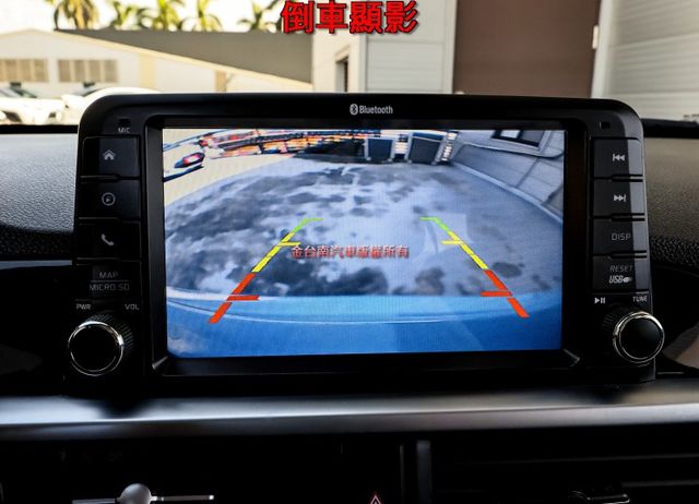 GT-Line頂級版 20年領牌 一手車 全車原板件 外觀套件 恆溫 iKEY 原廠影音 可全貸 不用殺價就很便宜!  第15張相片