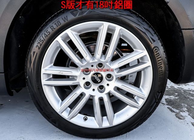 S版 2.0渦輪 192匹馬力 只跑5.7萬 里程保證 空力套件 雙電動椅 電動尾門 原廠影音 可全貸 不用殺價就很便宜  第7張相片