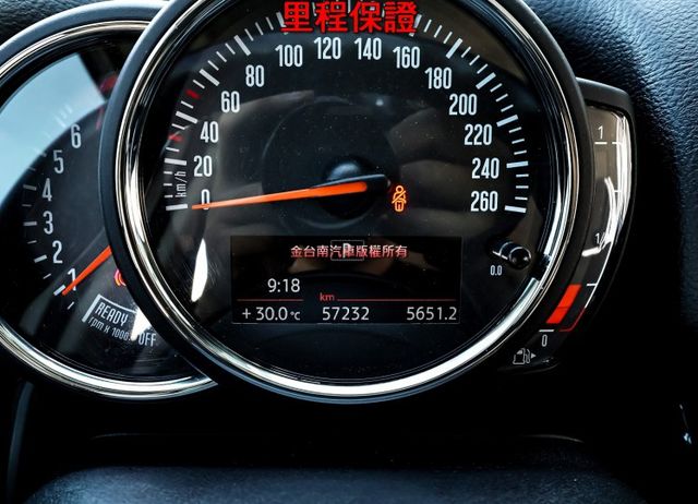 S版 2.0渦輪 192匹馬力 只跑5.7萬 里程保證 空力套件 雙電動椅 電動尾門 原廠影音 可全貸 不用殺價就很便宜  第13張相片