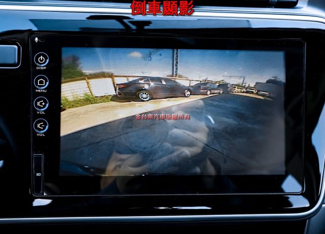19年式 VTi-S頂級版 少跑全車原板件 16吋鋁圈 換檔快撥 原廠影音 定速 盲點 全車八安 可全貸!  第16張相片