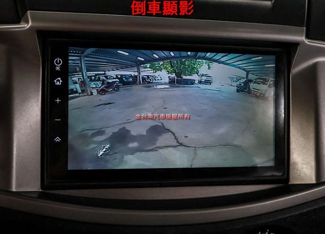 中冷 定速 ABS 雙安 倒車顯影 少跑里程保證 全車原板件 附全額發票 可全貸 不用殺價就很便宜!  第14張相片