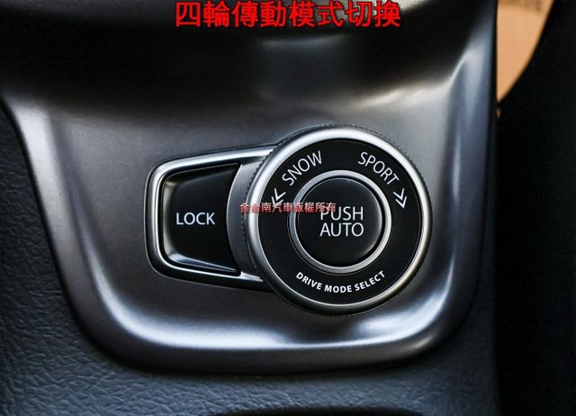 4WD頂級原廠試乘車 24年式24/9領牌 只跑292KM ACC AEB 車道偏離 車載系統 恆溫 全車原板件 可全貸  第20張相片