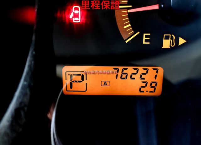 四輪剛換全新胎 只跑7.6萬 雙安 原鈑件 電動後視鏡 里程保證 代步通勤最佳選擇!  第14張相片