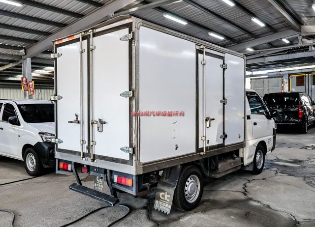 負20度冷凍箱 少跑里程保證 倒車顯影 TCS 電動窗 可全貸 不用殺價就很便宜!  第4張相片