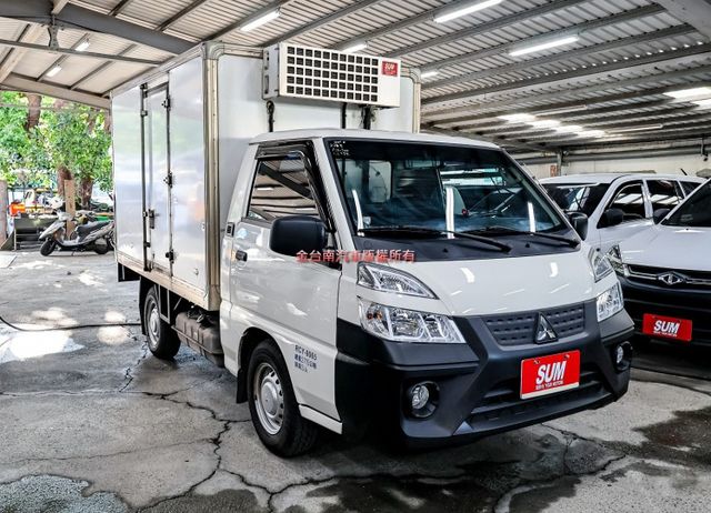 負20度冷凍箱 少跑里程保證 倒車顯影 TCS 電動窗 可全貸 不用殺價就很便宜!  第5張相片