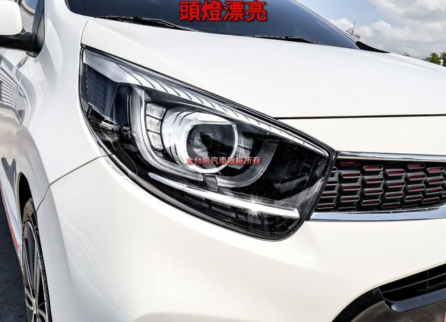 原裝進口 GT-Line 空力套件 自動煞車 iKEY 恆溫 倒車顯影 全車原板件 代步通勤好選擇 可全貸!  第6張相片