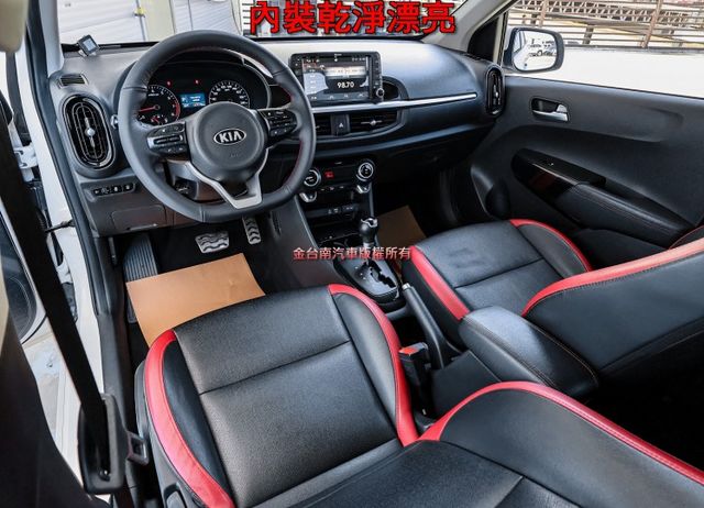 原裝進口 GT-Line 空力套件 自動煞車 iKEY 恆溫 倒車顯影 全車原板件 代步通勤好選擇 可全貸!  第10張相片