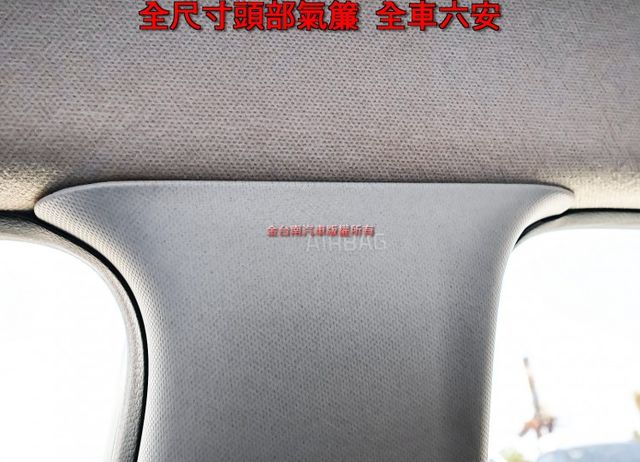 原裝進口 GT-Line 空力套件 自動煞車 iKEY 恆溫 倒車顯影 全車原板件 代步通勤好選擇 可全貸!  第19張相片
