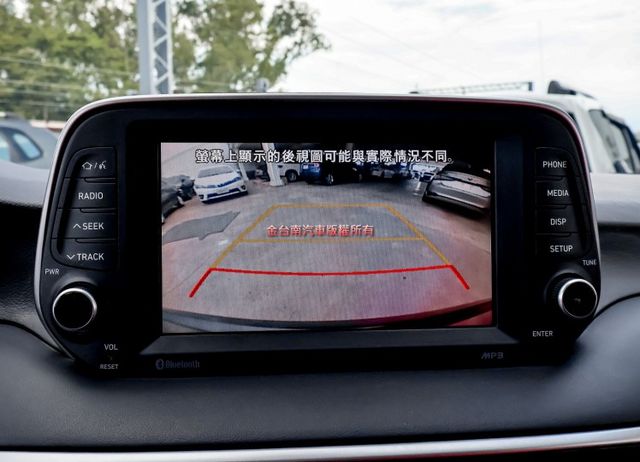 最高Premium豪華版 小改款 電動椅 ACC AEB 車道偏離 iKEY 一手車 少跑 原鈑件 可全貸!  第16張相片