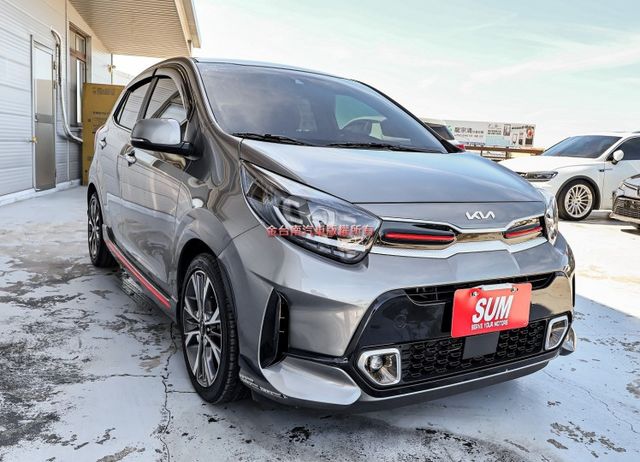 GT-Line 原裝進口 只跑1.8萬 全車原板件 天窗 大包 AEB 車道偏離 盲點 車載系統 恆溫 iKEY 可全貸  第3張相片