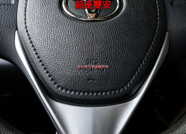 代步通勤最佳選擇 好開好保養 里程保證 車況超好 ABS TCS 雙安 可全貸 不用殺價就很便宜!  第17張相片