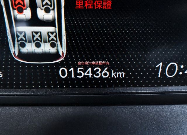 油電版 一手只跑1.5萬 原廠保養 全車原板件 ACC AEB 車道偏離 恆溫 車載系統 可全貸 不用殺價就很便宜!  第14張相片