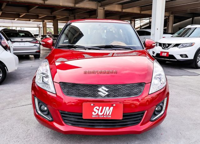 原裝進口 GLX旗艦版 只跑7.3萬 車況超好 iKEY 恆溫 定速 安卓影音 全車六安 可全貸 不用殺價就很便宜!  第6張相片