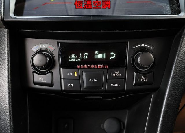 原裝進口 GLX旗艦版 只跑7.3萬 車況超好 iKEY 恆溫 定速 安卓影音 全車六安 可全貸 不用殺價就很便宜!  第18張相片