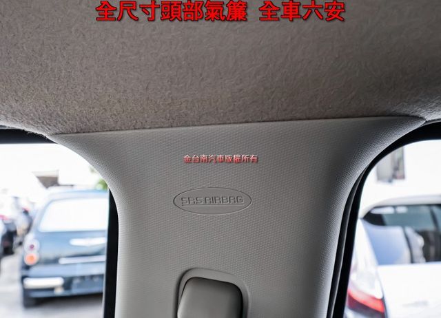 原裝進口 GLX旗艦版 只跑7.3萬 車況超好 iKEY 恆溫 定速 安卓影音 全車六安 可全貸 不用殺價就很便宜!  第19張相片