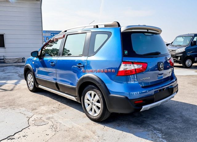 一手車✓少跑✓ABS✓雙安✓倒車顯影✓電動後視鏡✓里程保證✓代步通勤最佳選擇✓可全貸✓  第2張相片