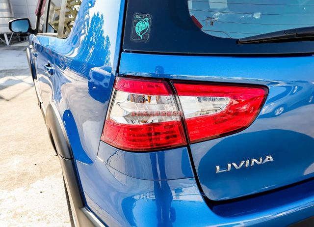 一手車✓少跑✓ABS✓雙安✓倒車顯影✓電動後視鏡✓里程保證✓代步通勤最佳選擇✓可全貸✓  第7張相片