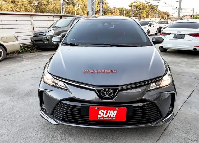 22/9出廠✓只跑4.8萬✓ACC✓AEB✓車道維持✓恆溫✓循跡防滑✓倒車顯影✓九安✓一手車✓原鈑件✓  第6張相片