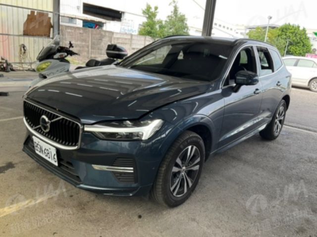 24年式✓23/8月領✓B5✓AWD✓全景天窗✓記憶椅✓雙電動椅✓環景✓盲點✓LV2✓電動尾門✓一手✓原鈑件✓原廠保養✓  第1張相片