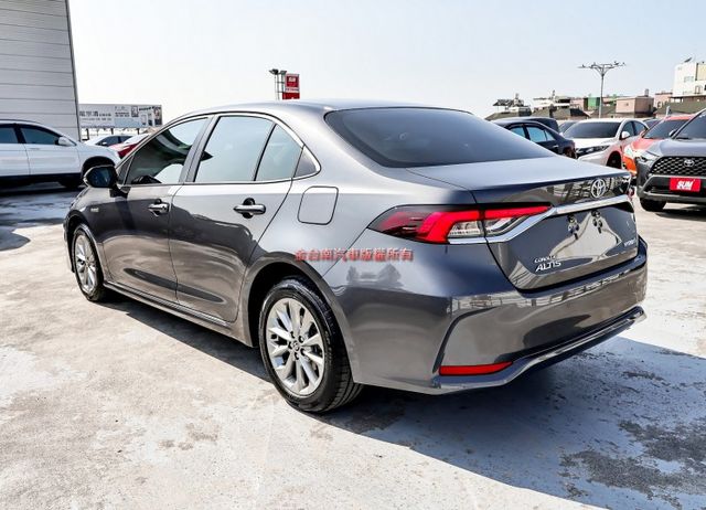 油電✓22/8出廠✓只跑5.6萬✓原鈑件✓ACC✓AEB✓車道維持✓iKEY✓盲點✓里程保證✓可全貸✓  第2張相片