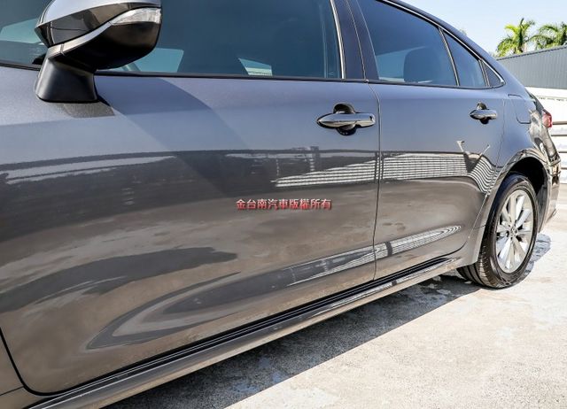油電✓22/8出廠✓只跑5.6萬✓原鈑件✓ACC✓AEB✓車道維持✓iKEY✓盲點✓里程保證✓可全貸✓  第7張相片