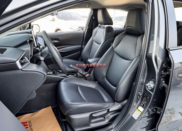 油電✓22/8出廠✓只跑5.6萬✓原鈑件✓ACC✓AEB✓車道維持✓iKEY✓盲點✓里程保證✓可全貸✓  第8張相片