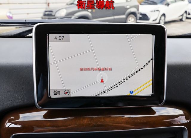 G350D✓一手總代理✓全車原板件✓全程原廠保養✓無煙車✓雙記憶椅✓倒車顯影✓NAVI✓雙區恆溫✓可全貸✓  第13張相片