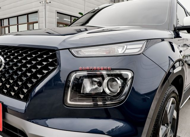 GLB版✓選配盲點及環景✓一手車✓只跑2.1萬✓原鈑件✓車道維持✓AEB✓定速✓iKEY✓原廠影音✓衛星導航✓  第5張相片