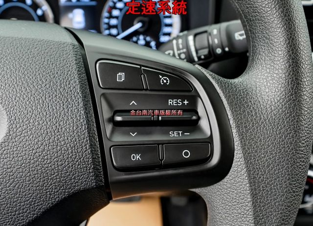 GLB版✓選配盲點及環景✓一手車✓只跑2.1萬✓原鈑件✓車道維持✓AEB✓定速✓iKEY✓原廠影音✓衛星導航✓  第11張相片