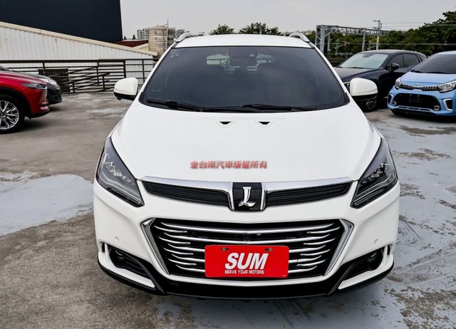 GT藍調環景版✓一手車✓只跑1.4萬✓原鈑件✓電動尾門✓定速✓恆溫✓環景✓衛星導航✓自動停車✓原廠保養!  第4張相片