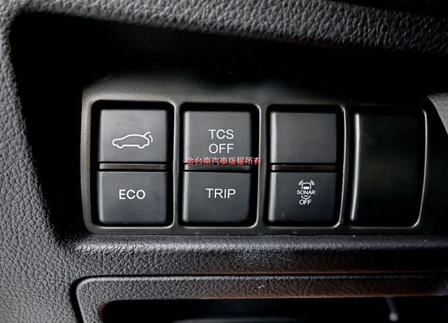 GT藍調環景版✓一手車✓只跑1.4萬✓原鈑件✓電動尾門✓定速✓恆溫✓環景✓衛星導航✓自動停車✓原廠保養!  第10張相片