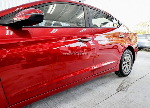 代步通勤最佳選擇✓一手車✓循跡防滑✓ABS✓六安✓電動收折後視鏡✓里程保證✓可全貸✓不用殺價就很便宜✓  第8張相片