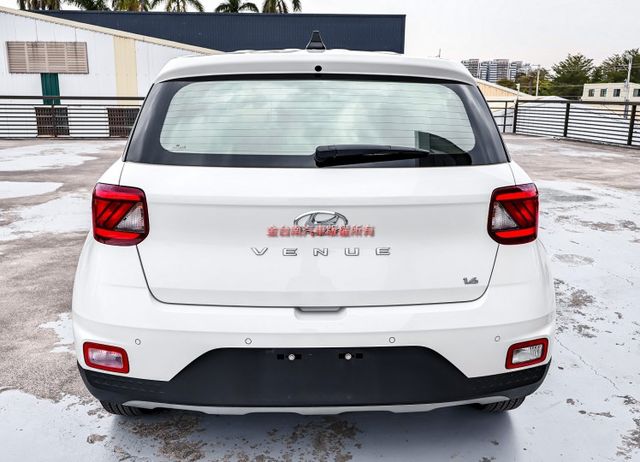 代步通勤好選擇✓一手只跑4.1萬✓全車原板件✓原廠影音✓TCS✓ABS✓全車六安✓可全貸✓不用殺價就很便宜✓  第3張相片