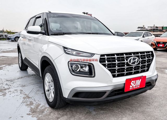 代步通勤好選擇✓一手只跑4.1萬✓全車原板件✓原廠影音✓TCS✓ABS✓全車六安✓可全貸✓不用殺價就很便宜✓  第5張相片