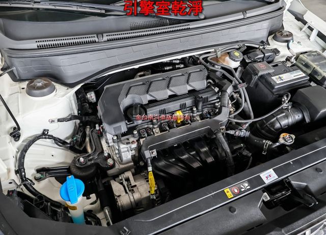 代步通勤好選擇✓一手只跑4.1萬✓全車原板件✓原廠影音✓TCS✓ABS✓全車六安✓可全貸✓不用殺價就很便宜✓  第19張相片