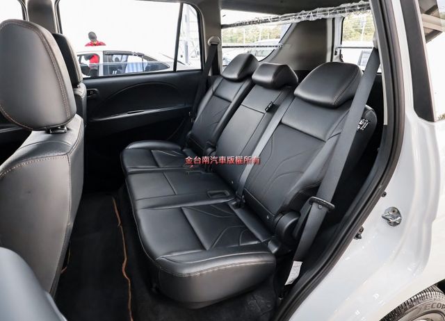 11月領牌✓一手只跑1.5萬✓原廠保養✓全車原板件✓定速✓中冷✓TCS✓雙安✓附全額發票✓可全貸✓不用殺價就很便宜✓  第12張相片