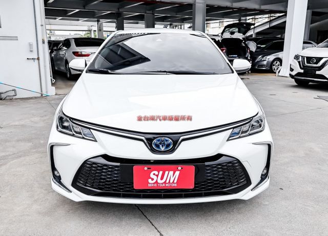 油電尊爵版✓一手車✓全車原板件✓原廠保固至2028✓LV2✓安卓影音✓LED光條尾燈✓真皮方向盤✓可全貸✓  第4張相片