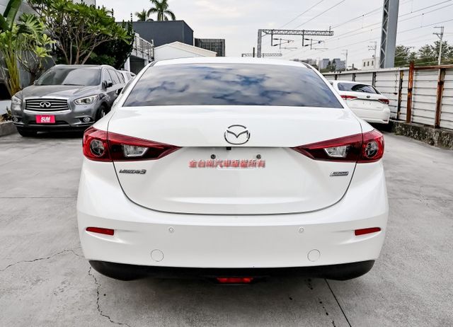 輪胎剛換新✓日本原裝進口✓17年式✓16/12出廠✓只跑9.6萬✓定速✓衛星導航✓iKEY✓恆溫✓循跡防滑✓  第3張相片